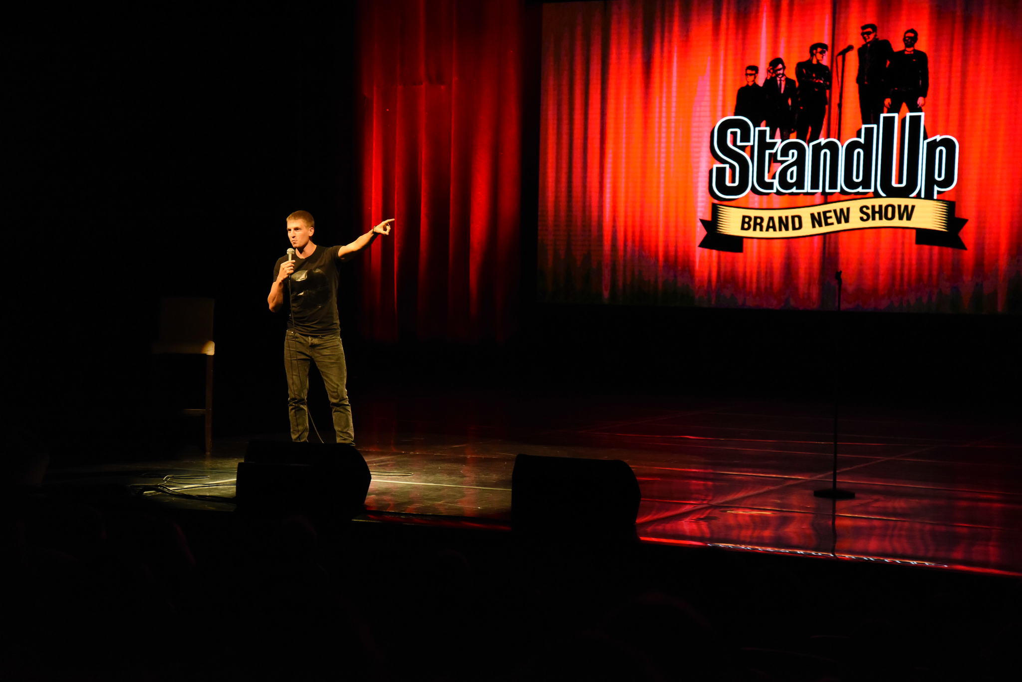 Комики знаменитого «Stand Up Show» выступили в КТЦ «Югра-Классик»