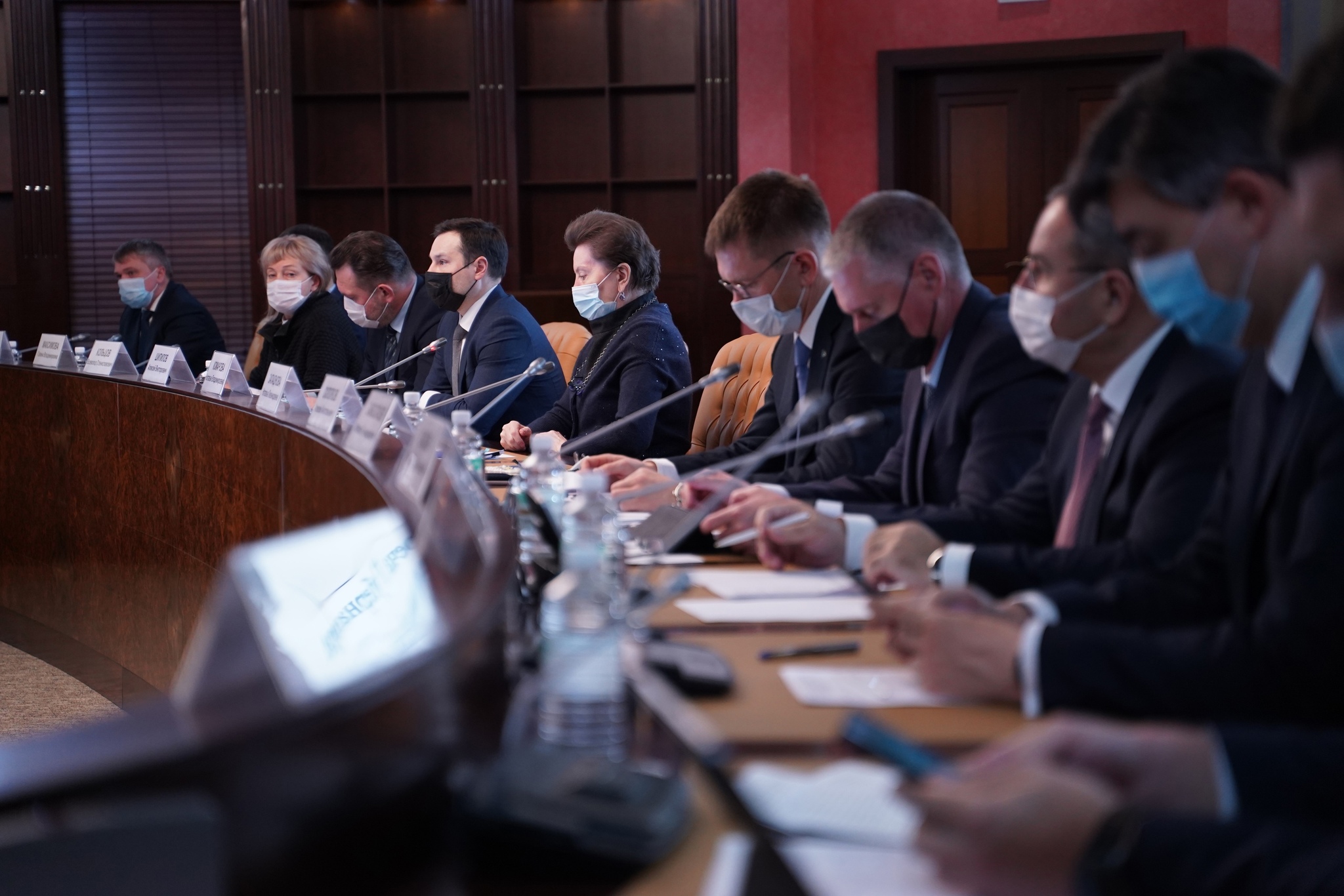 Рабочая встреча Губернатора Ханты-Мансийского автономного округа с депутатами Тюменской областной Думы седьмого созыва