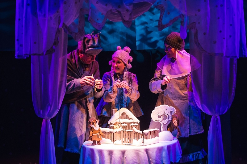 Ханты-Мансийский театр кукол представил премьеру «Серебряного копытца» 