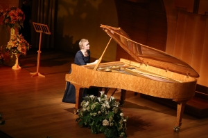 Фортепианный концерт Елены Коземиренко - в копилке ярких впечатлений этой весны
