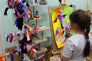 Выставка «Игрушка» в рамках проекта «Детская художественная галерея»