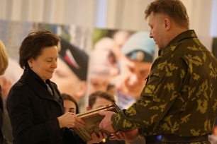 В КТЦ «Югра-Классик» прошла тёплая встреча героев Отечества 