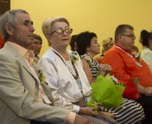 Самые крепкие семьи округа получили медали «За любовь и  верность»