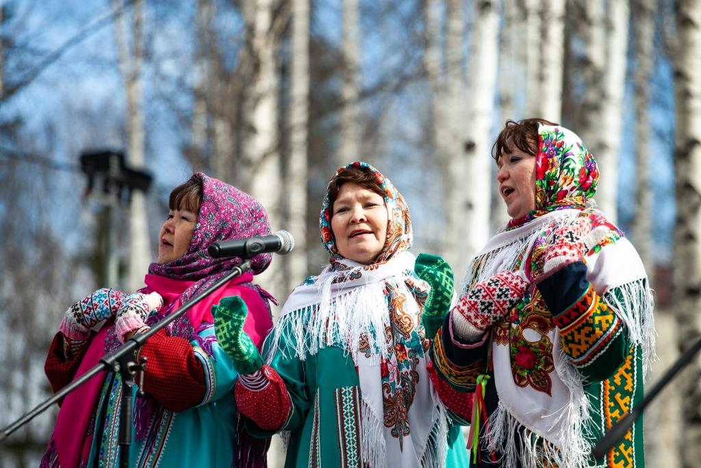 В Югре выберут лучших исполнителей фольклорных произведений