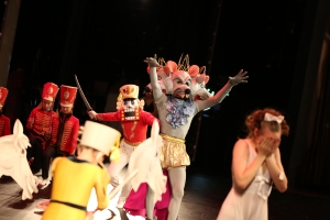 Балет «Щелкунчик и мышиный король» показали на сцене КТЦ «Югра-Классик» 