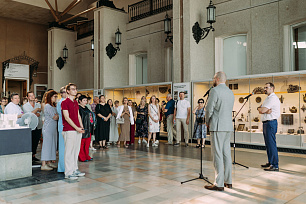 В Екатеринбургском музее изобразительных искусств открыли масштабную экспозицию произведений Геннадия Райшева