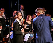 Сказка с оркестром «Аленький цветочек» в исполнении Концертного оркестра Югры