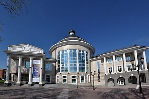 Творческий союз изобразительного искусства и музыки представят в Художественном музее  Ханты-Мансийска