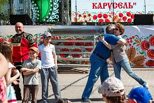 Конкурс народного селфи устроят на празднестве «Славянская карусель» в Ханты-Мансийске